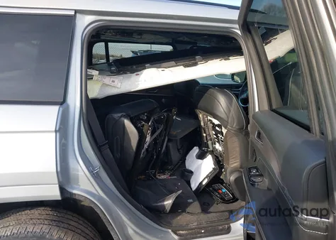 2022 Jeep Grand Cherokee L Overland 4X4 z USA, uszkodzony, nr VIN 1C4RJKDG2N8511192